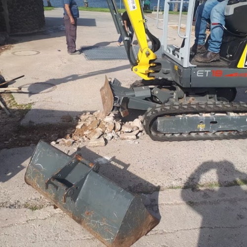 עבודת מנוף, עפר או פינוי פסולת של פלא יהב 14